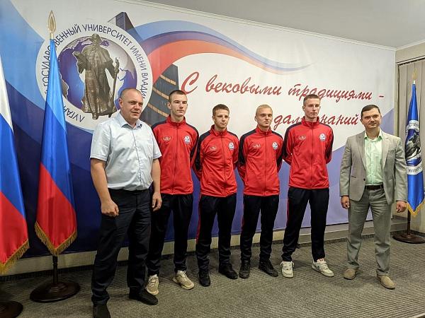 Поддерживаем спорт и стремление к победе!